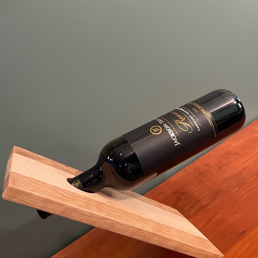 Elegant Wooden Wine Bottle Holder